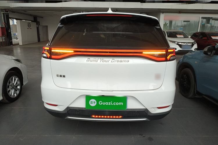 Used BYD Tang 2018 2.0T Automatic SmartConnect Prestige 7-Seater China V Standard