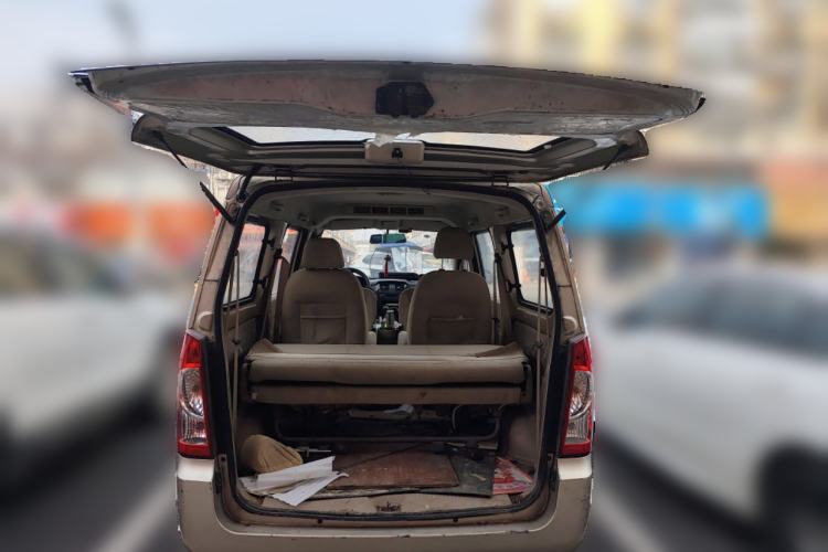 Used Wuling Rongguang 2014 1.5L S Standard Version
