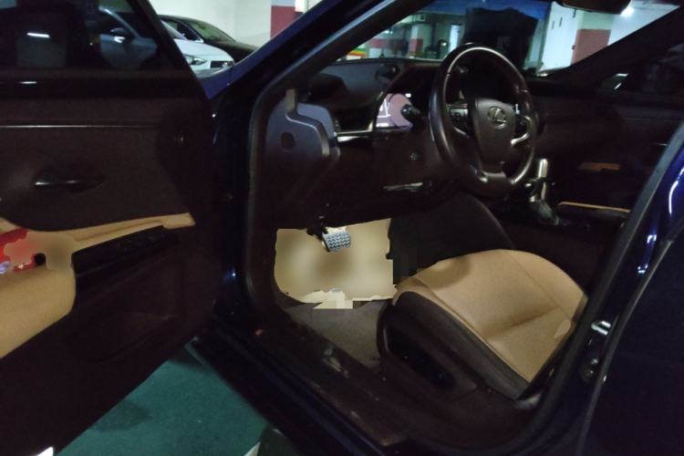 Used Lexus ES 2020 200 Excellence Edition