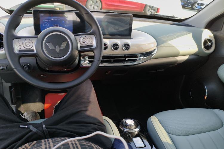 Used Wuling Bingo 2024 333 km Enjoyment Version
