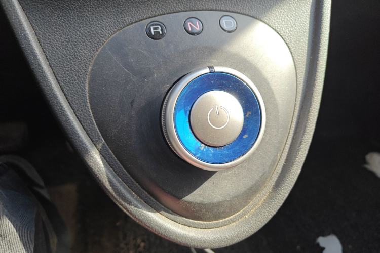 Used ORA Black Cat 2021 301 km Basic Version
