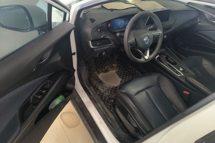 Used Buick Velite 6 2023 430km Range Commuter Version
