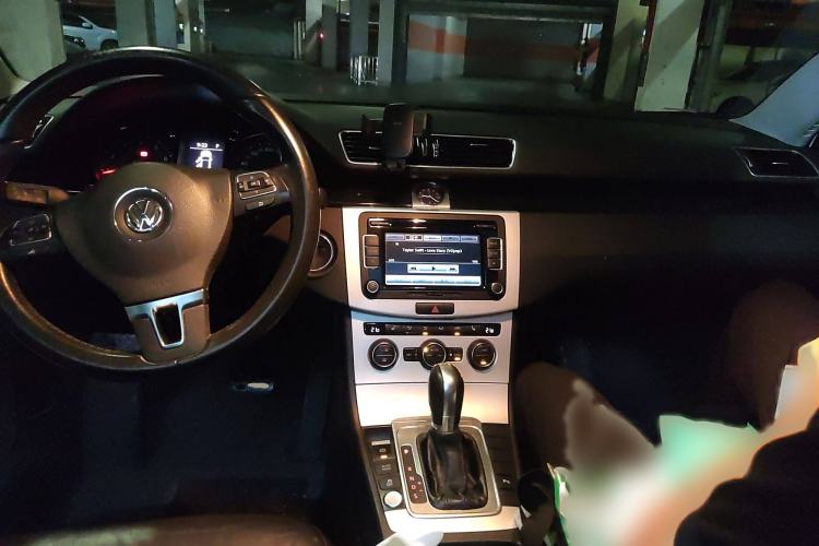 Used Volkswagen Magotan 2015 2.0 TSI Luxury Model
