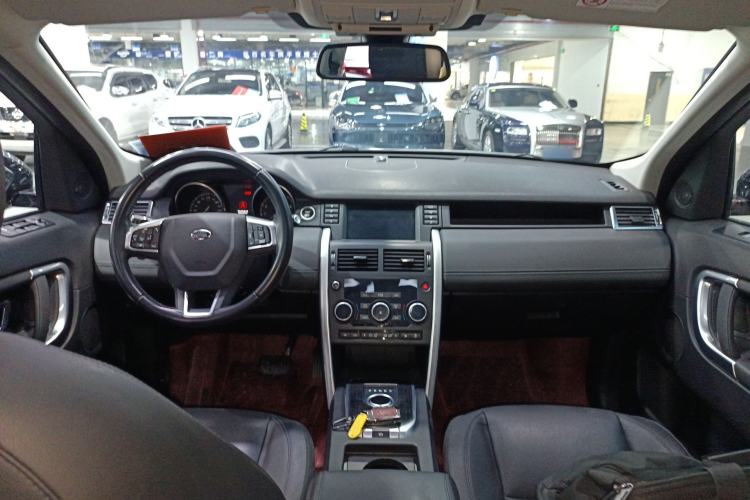 Used Land Rover Discovery Sport 2017 2.0T SE