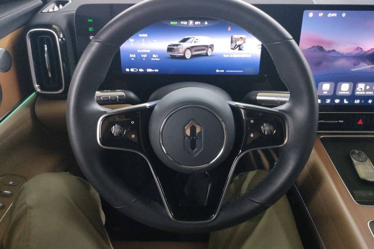 Used Hima AITO M9 2024 All-Electric Max Version 100 kWh 6-Seater
