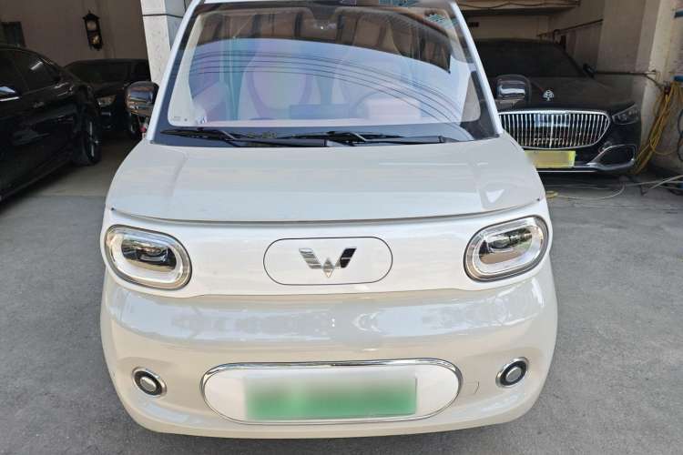 Used Wuling Hongguang MINIEV 2024 3rd Generation 215km Advanced Version

