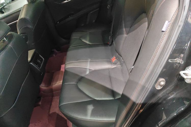 Used Toyota Camry 2021 2.5G Luxury Edition
