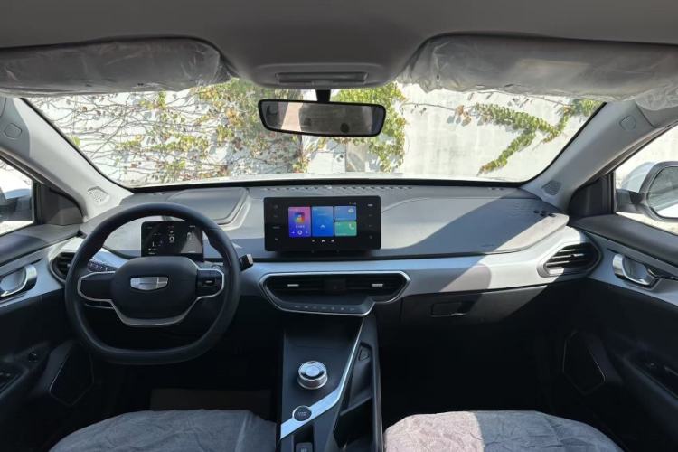 Used Geometry A 2024 410KM Travel Edition
