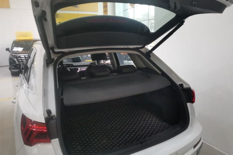 Used Audi Q3 2022 40 TFSI Fashion Dynamic Model