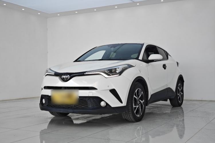 Used Toyota C-HR 2018 2.0L Luxury Sunroof Version China V Emission Standard

