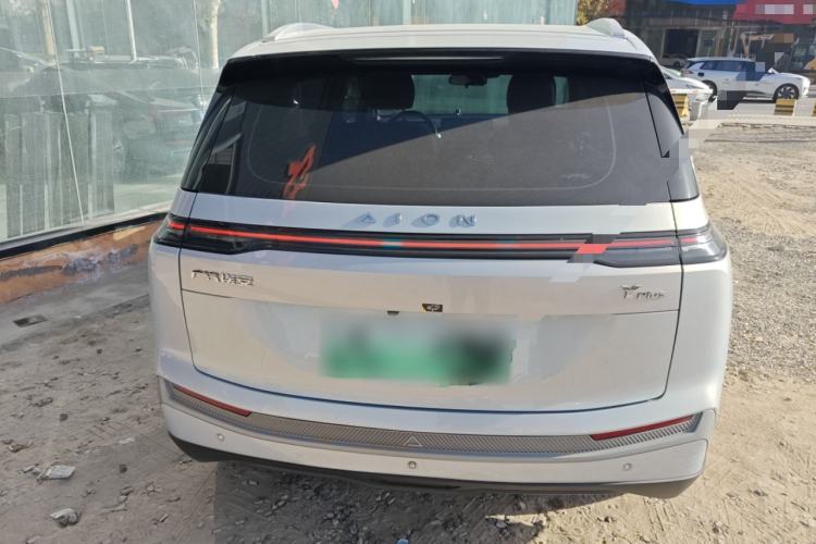 Used AION Y 2023 Younger Star Edition
