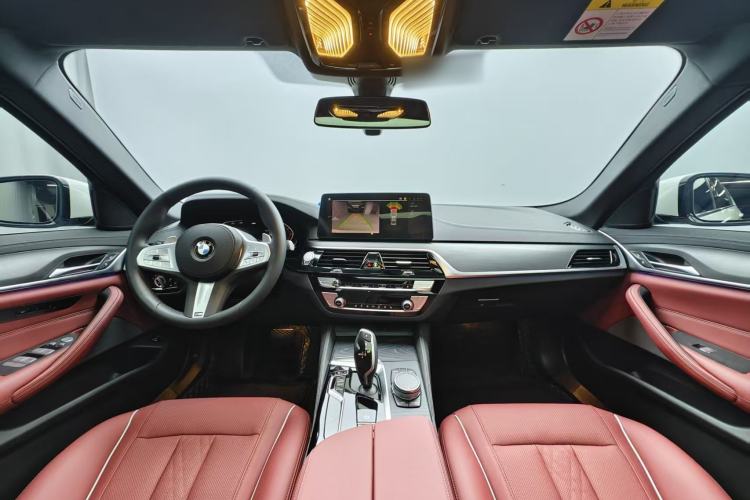 Used BMW 5 Series 2022 Second Facelift 530Li Leading Edition M Sport Package
