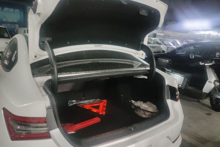 Used BYD Qin Pro New Energy 2019 DM Super Edition 1.5TI Automatic Smart Connect Speedy Model China VI Standard
