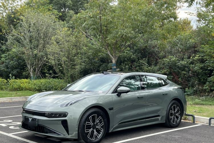 Used Zeekr 001 2025 WE Edition 100 kWh Rear-Wheel Drive