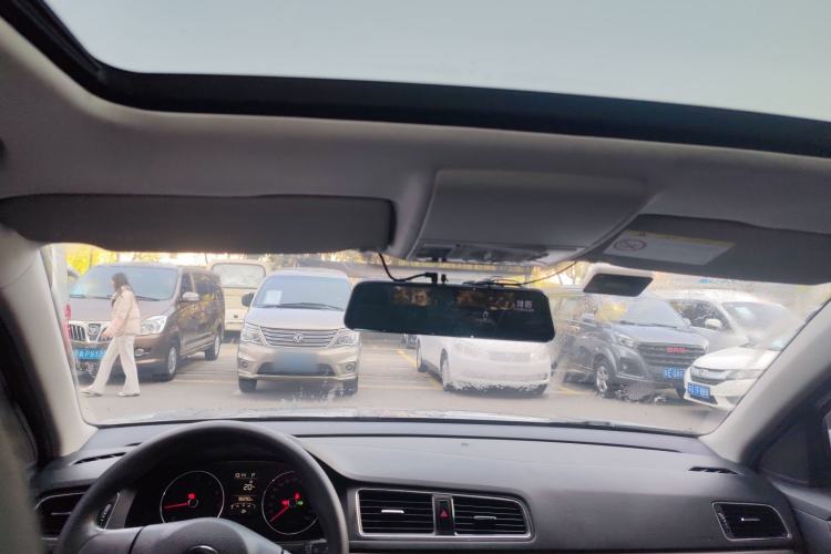 Used Volkswagen Lavida 2013 Restyled Classic 1.6L Automatic Comfort Edition
