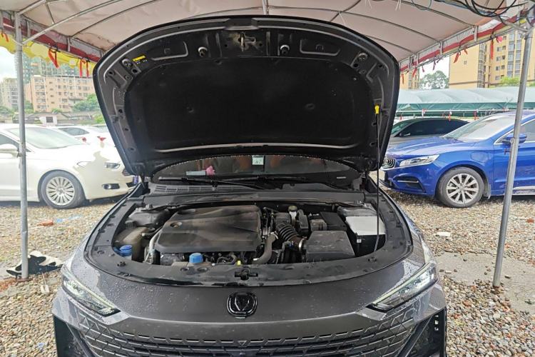 Used Changan UNI-V 2023 1.5T Sport Edition
