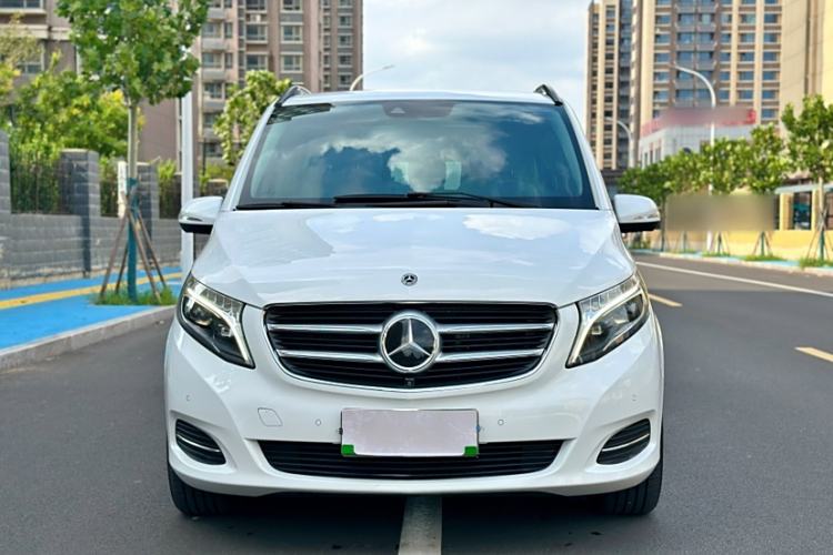 Used Mercedes-Benz V-Class 2017 V 260 L Prestige Extended Edition
