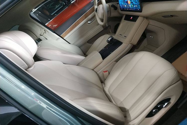 Used Hima AITO M7 2024 1.5T Intelligent Driving 4WD Max Edition 5 Seats
