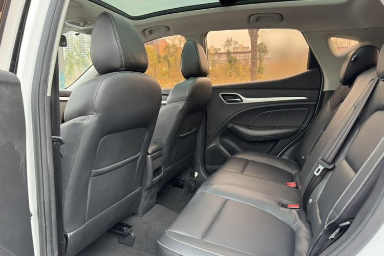 Used MG ZS 2017 1.5L Automatic Luxury Edition
