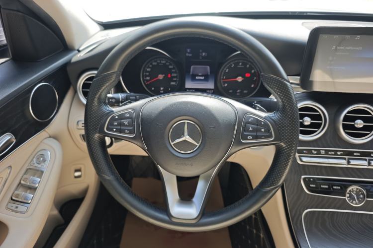 Used Mercedes-Benz C-Class 2015 C 200 station wagon