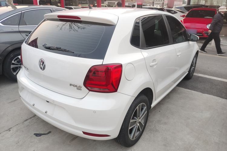 Used Volkswagen Polo 2016 1.6L Automatic Comfort Model
