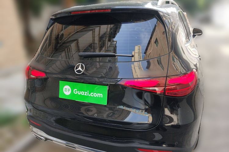 Used Mercedes-Benz GLC 2023 Facelift GLC 260 L 4MATIC Dynamic Version 5 Seats
