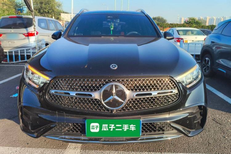 Used Mercedes-Benz GLC 2023 GLC 300 L 4MATIC Dynamic 7-Seater
