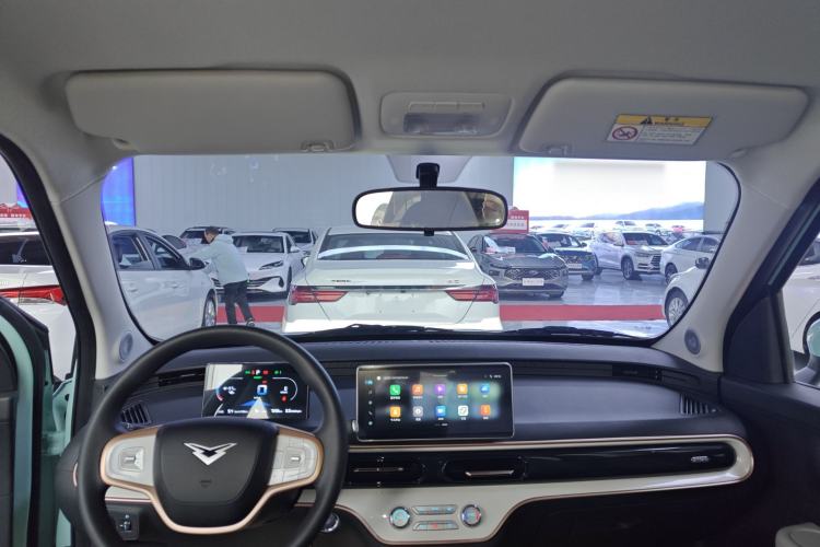 Used Cowin October 2025 Mate 410 km Surfing Edition
