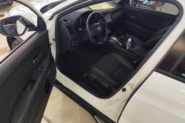 Used Honda Vezel 2019 1.5L CVT Luxury Model China VI
