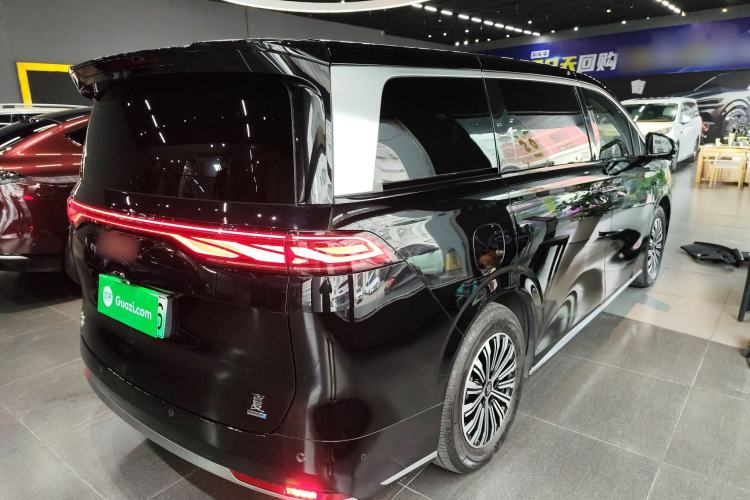 Used BYD Xia 2025 DM-i 1.5T 180km Beyond Edition
