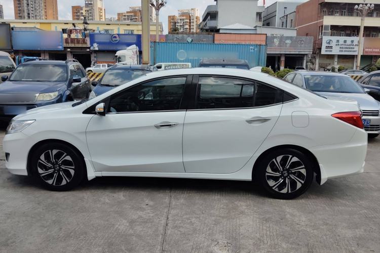 Used Honda Crider 2016 1.8L CVT Luxury Edition

