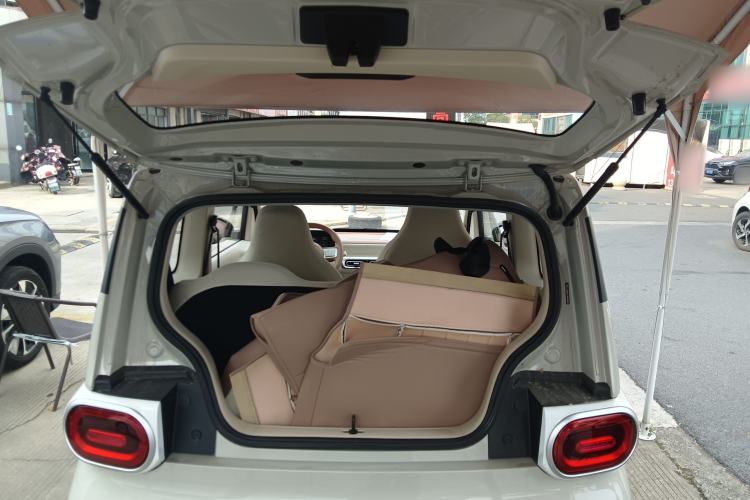 Used Wuling Hongguang MINIEV 2024 3rd Generation 215km Youth Edition
