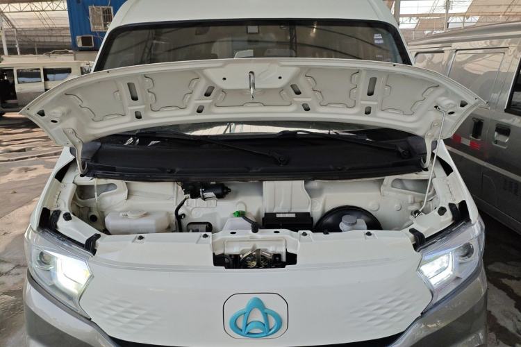 Used Kuayue Kuayue Xing V7 EV 2024 239 km Range Passenger Version Flagship Edition 6 Seats