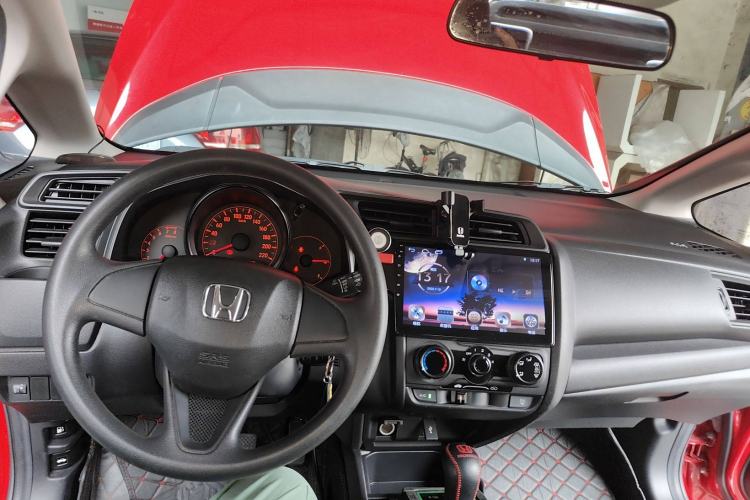 Used Honda Fit 2016 1.5L LX CVT Comfort Model
