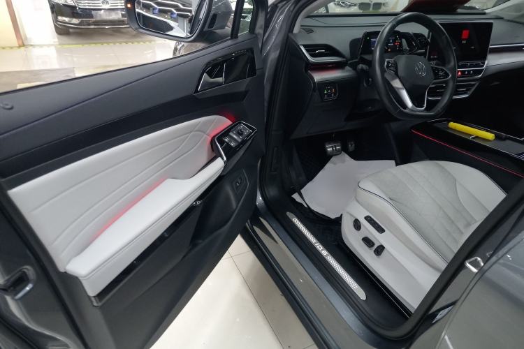 Used Volkswagen ID.6 X 2023 Ultra-Intelligent Long-Range Version