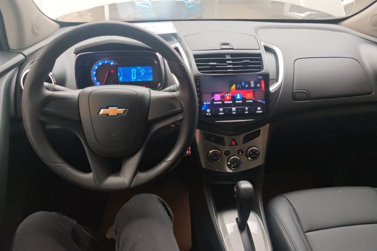 Used Chevrolet Trax 2016 1.4T Automatic Two-Wheel Drive Comfort Version with Sunroof
