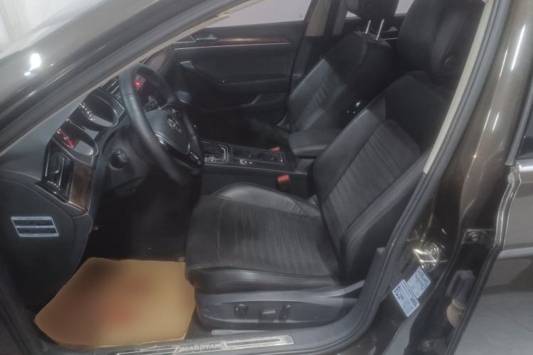 Used Volkswagen Magotan 2017 330TSI DSG Luxury Model