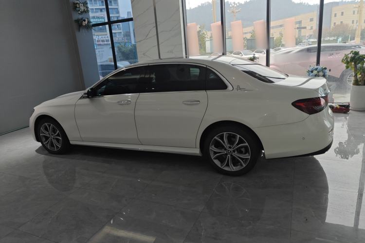 Used Mercedes-Benz E-Class 2022 E 300 L Sporty and Stylish Model
