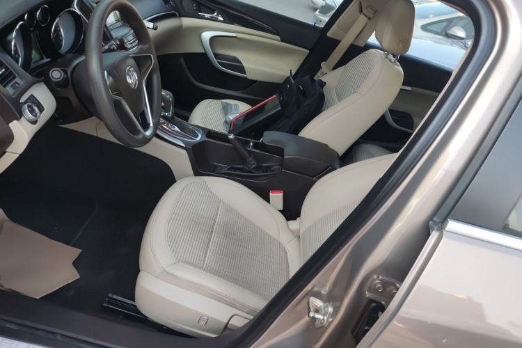 Used Buick Regal 2015 2.0L Leading Fashion Edition
