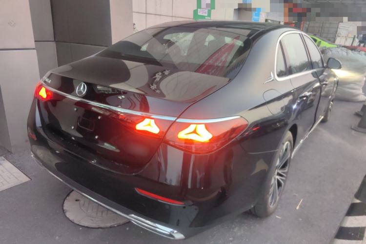 Used Mercedes-Benz E-Class New Energy 2024 E 350 e L Plug-in Hybrid Sedan