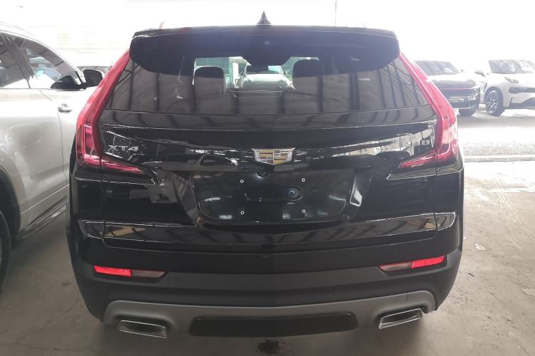 Used Cadillac XT4 2018 28T Two-Wheel-Drive Luxury Model