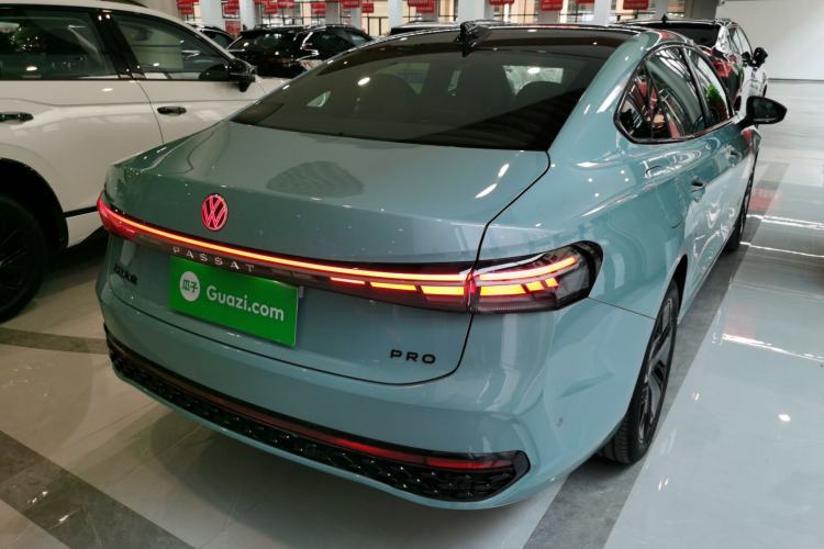 Used Volkswagen Passat 2025 Pro 380TSI Starry Dragon Luxury Edition
