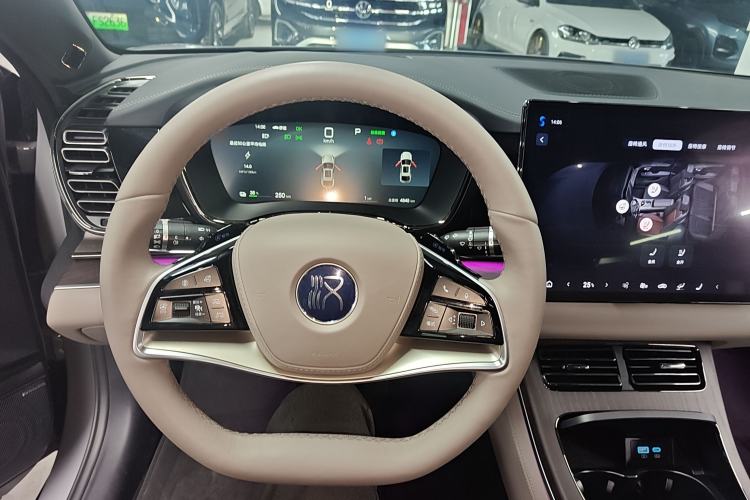 Used BYD Han 2025 EV Intelligent Driving Edition 701KM LiDAR Flagship Model