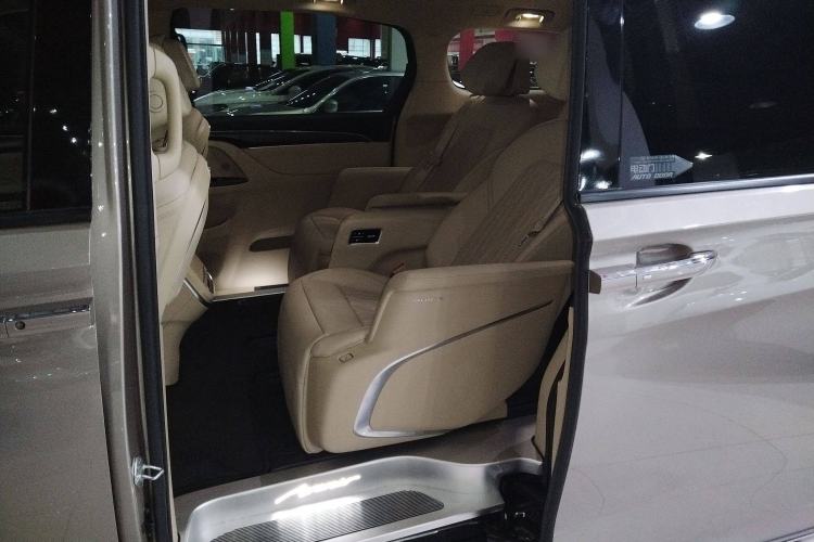 Used Buick GL8 2023 ES Lu Zun Luxury Model
