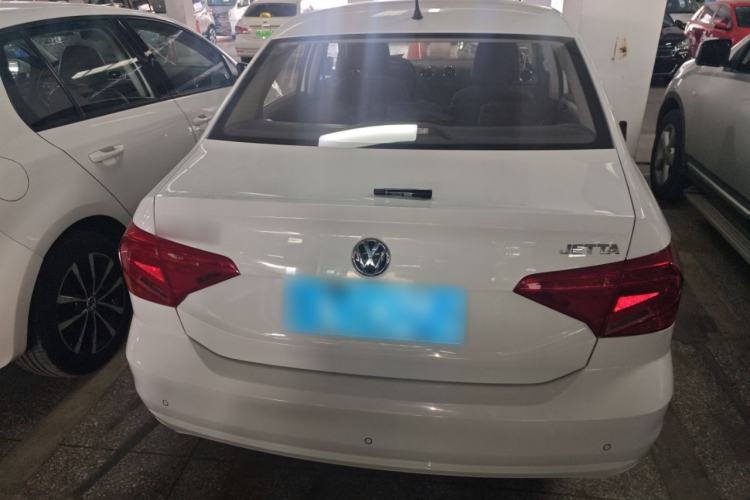 Used Volkswagen Jetta 2019 Dream Edition 1.5L Automatic Fashionable Version
