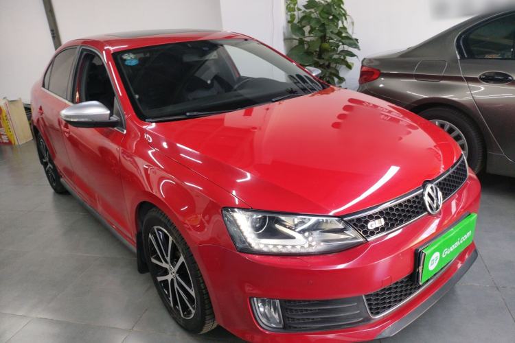 Used Volkswagen Sagitar 2013 2.0 TSI GLI