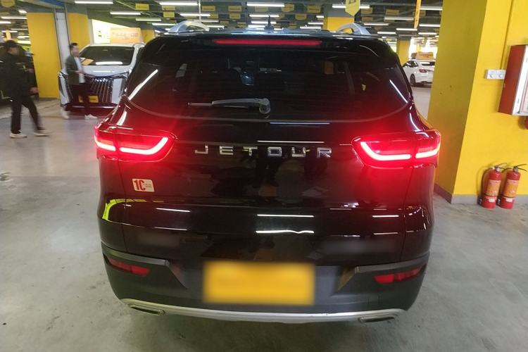 Used JETOUR X70M 2021 1.5T DCT Luxury Partner Model 7 Seats