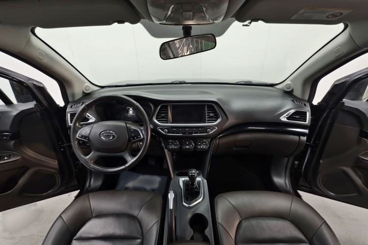 Used GAC Trumpchi GS4 2017 235T Manual Two-Wheel Drive Luxury Edition
