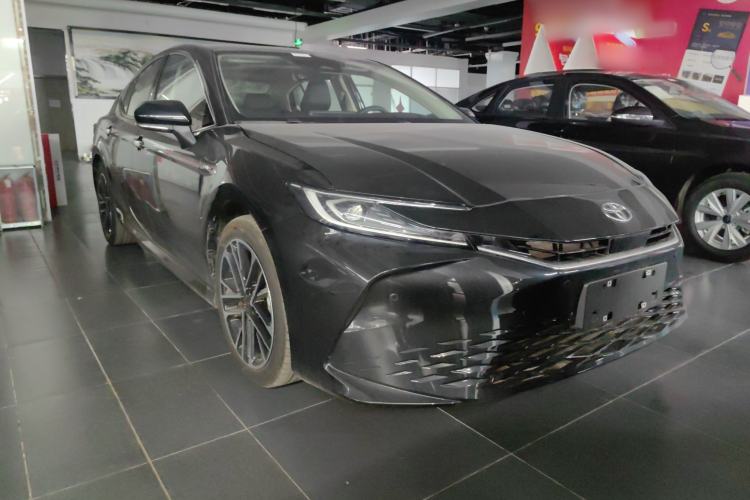 Used Toyota Camry 2024 Dual-Engine 2.5HG Prestige Edition
