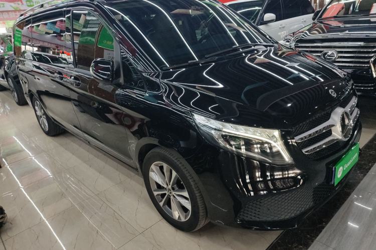 Used Mercedes-Benz V-Class 2021 V 260 Avantgarde Edition
